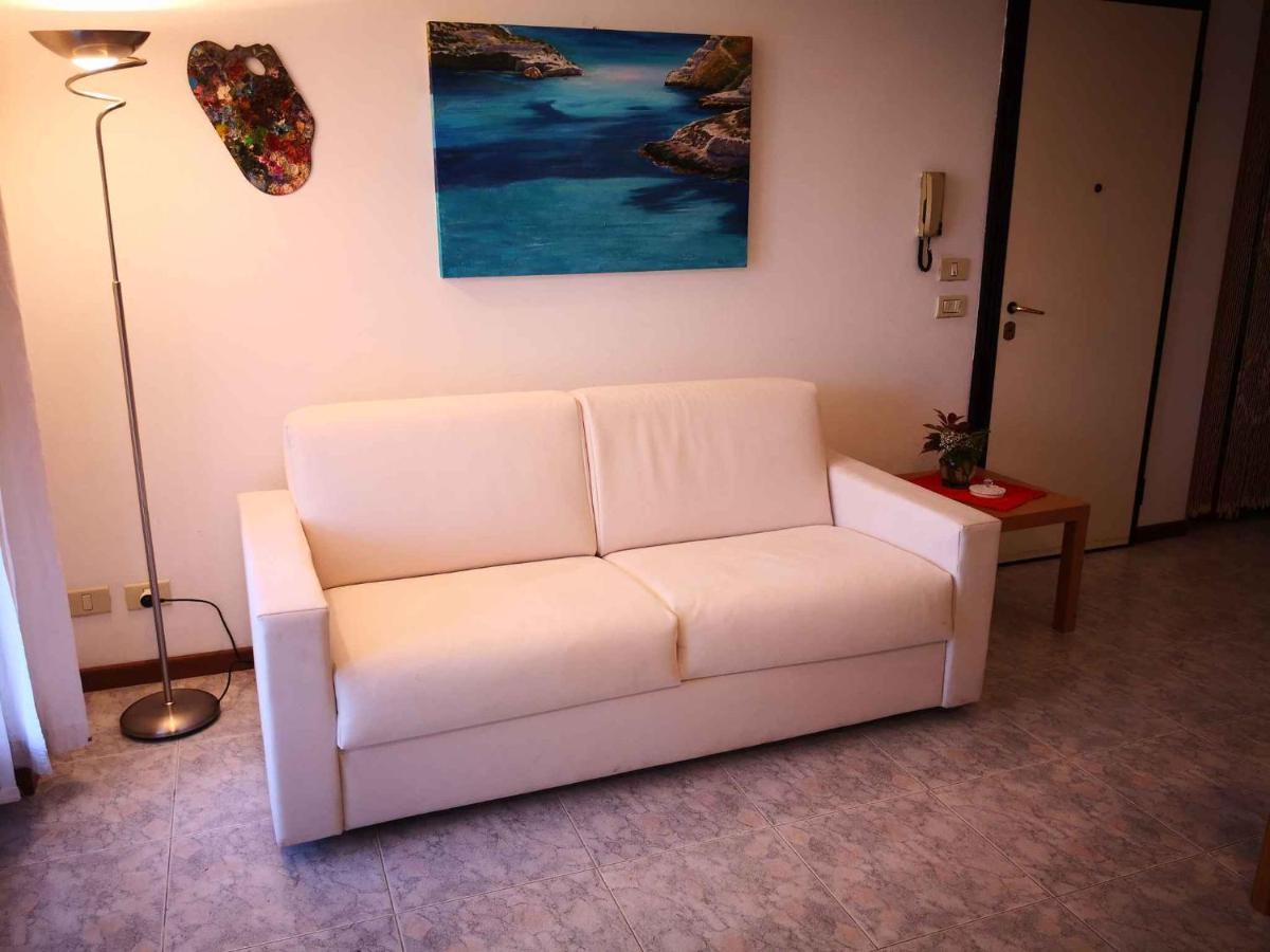 Apartment In Lazise/Gardasee 21954 Exterior foto